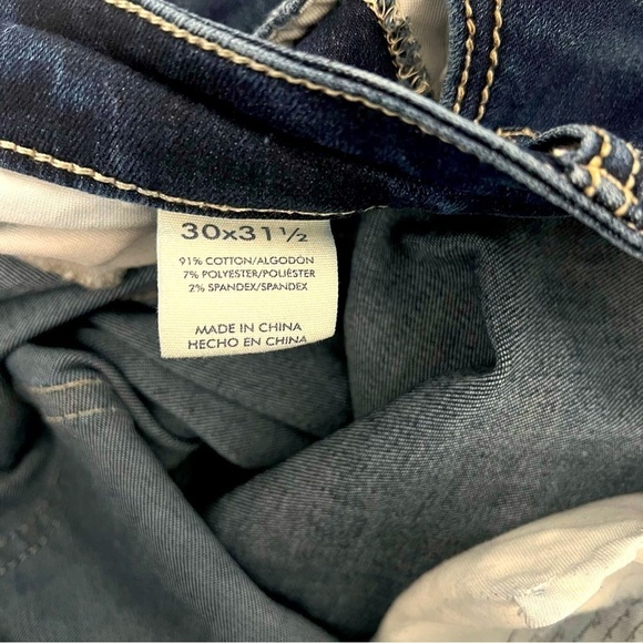 BKE Buckle Denim Payton Universal Fit Mid Rise Straight Women's 30x31 1/2 Jeans - Picture 5 of 8